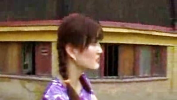 ผู้ชายกระเจี๊ยวยากรู้วิธีโปรดตูดและหี. คลิป วีดีโอ โป๊ ออนไลน์