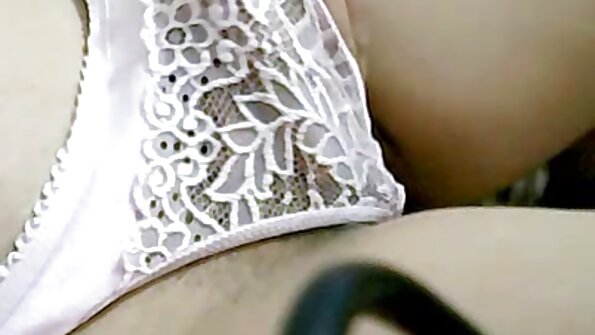 นางไม้สองคนเย็ดกับเด็กที่มีความสุขอย่างสวยงาม หนัง โป๊ะ วีดีโอ